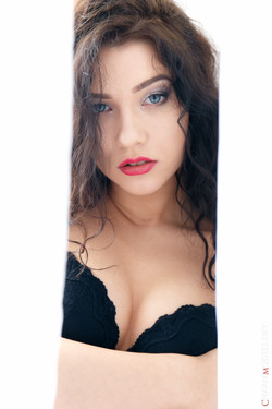 CharmModels.net/Adria/Dreamer/IMG_9295_001.JPG