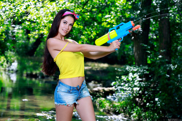 Martina Mink/MetArt/2020-09-19 Martina Mink - Water Fight/010.jpg