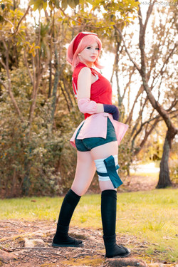 Mikomin Photosets Pack/Sakura Haruno/002_Mikomin_Sakura_Haruno_2.jpg