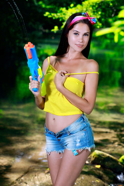 Martina Mink/MetArt/2020-09-19 Martina Mink - Water Fight/016.jpg