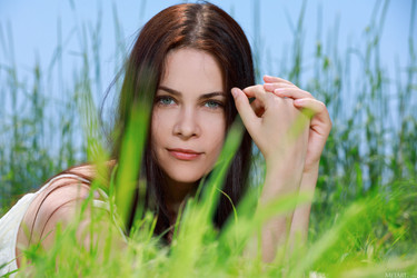 Martina Mink/MetArt/2020-06-02 Martina Mink - Sunny And Warm/010.jpg