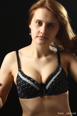 CharmModels.net/Krista B/IMG_7749_001.jpg