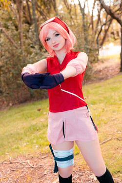 Mikomin Photosets Pack/Sakura Haruno/004_Mikomin_Sakura_Haruno_4.jpg