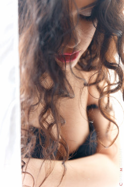 CharmModels.net/Adria/Dreamer/IMG_9349_001.JPG