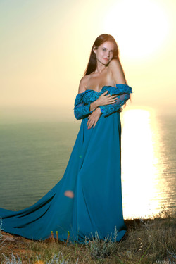 Martina Mink/MetArt/2021-05-19 Martina Mink - Sunset/005.jpg