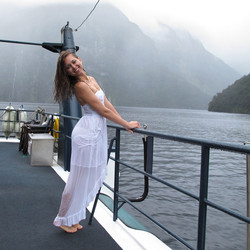 658 Riley Reid