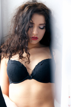 CharmModels.net/Adria/Dreamer/IMG_9312_001.JPG