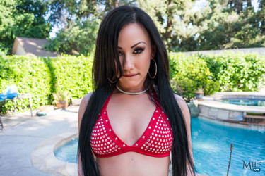 JW041819/1_003.jpeg