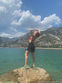 roxyloove_vip/Images/roxyloove_vip-2021-07-24-2172473414-There were a couple of adventures when we crossed.jpg