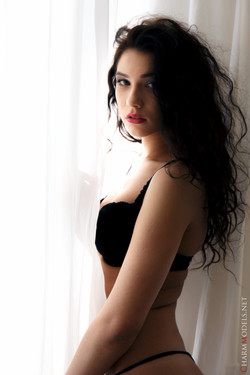 CharmModels.net/Adria/Dreamer/IMG_9284_001.JPG