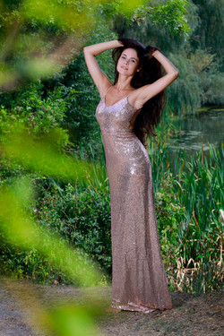 Martina Mink/MetArt/2020-01-11 Martina Mink - Gown In Nature/012.jpg
